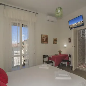 Aliante Turist House Bed & Breakfast Pisa
