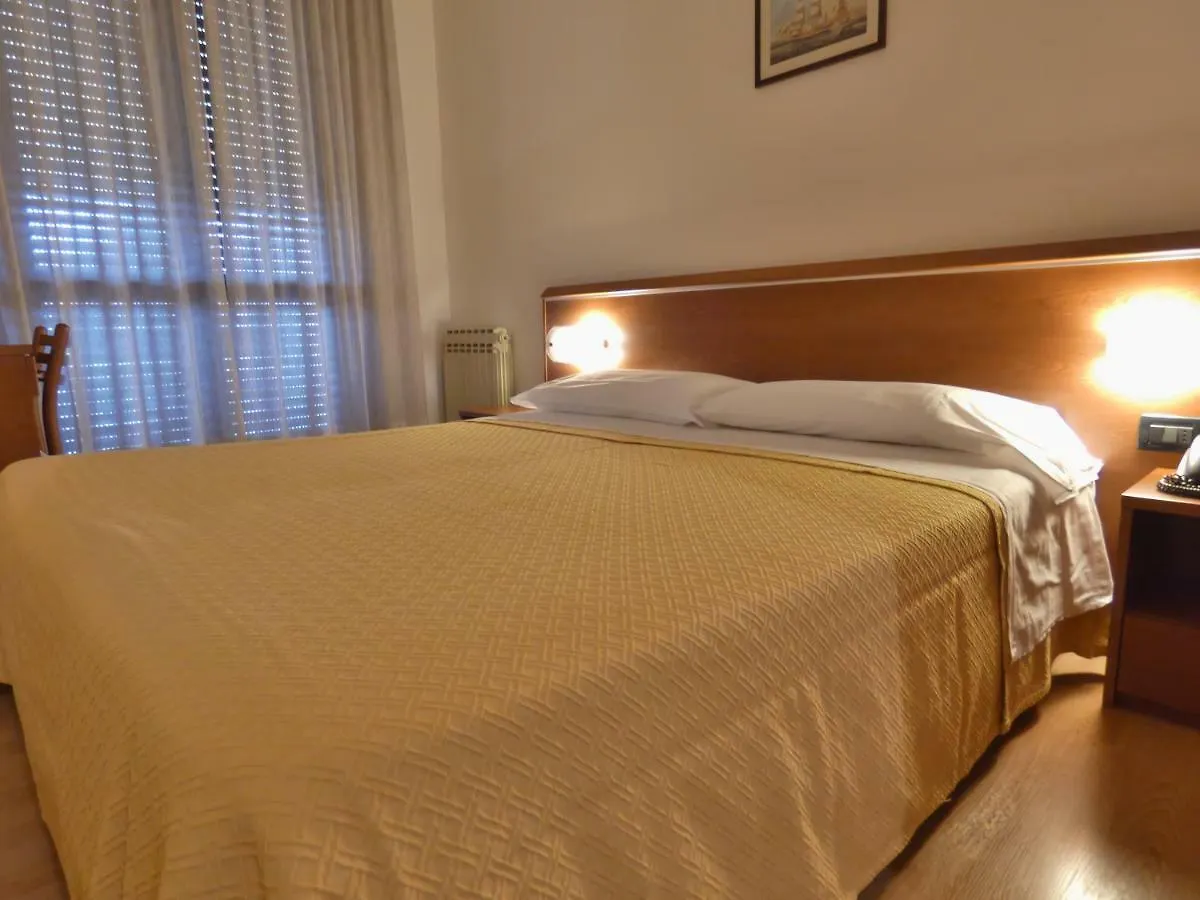 Hotel Derby Σιρμιόνε